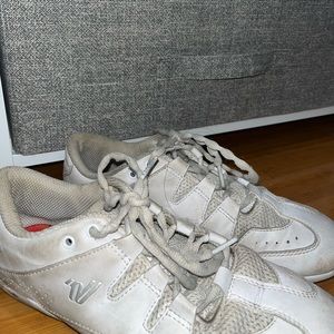 cheer shoes